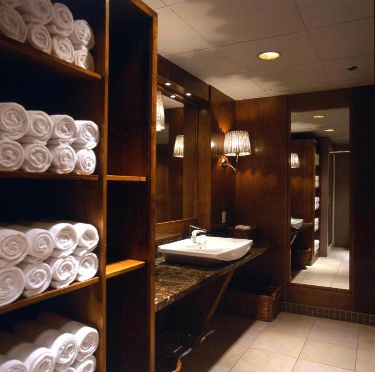 Black Pearl Deluxe Apartments Szczecin Ngoại thất bức ảnh